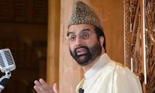 Srinagar अंजुमन औकाफ जामा मस्जिद ने मीर समर्थकों की निंदा की Srinagar अंजुमन औकाफ जामा मस्जिद ने मीर समर्थकों की निंदा की