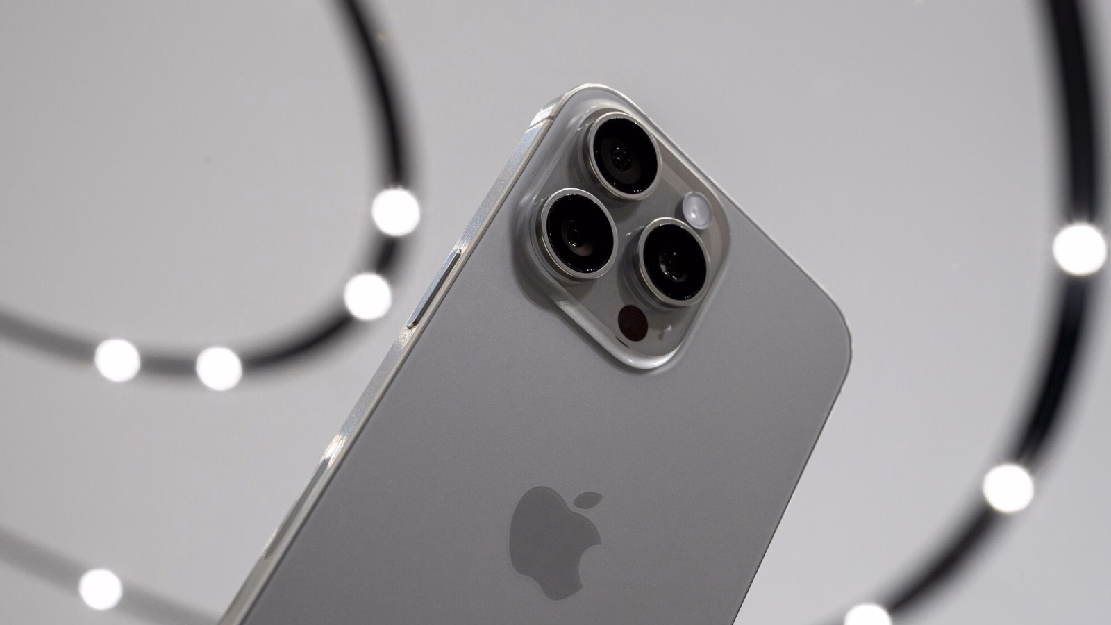 iPhone 17 सीरीज में यूजर्स को मिल सकते हैं ये 5 बड़े बदलाव