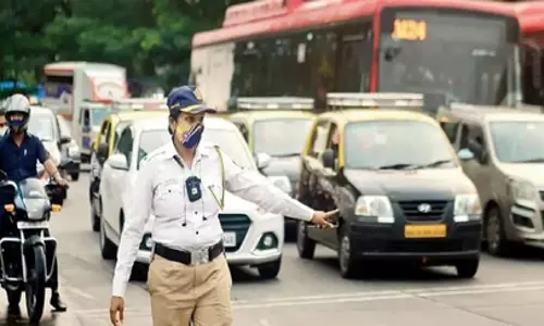 होली के दौरान ट्रैफिक नियम तोड़ने वालों पर सख्ती, 1.79 करोड़ के 17,495 चालान जारी