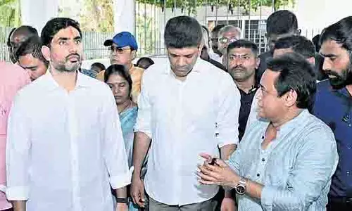 Nara Lokesh ने मंगलागिरी के विकास के लिए आंध्र सरकार की प्रतिबद्धता की पुष्टि की