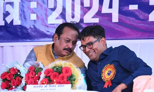 मंत्री ओपी चौधरी ने दुर्ग सांसद विजय बघेल को जन्मदिन की बधाई दी मंत्री ओपी चौधरी ने दुर्ग सांसद विजय बघेल को जन्मदिन की बधाई दी