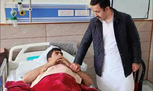 HP कांग्रेस के पूर्व MLA बंबर ठाकुर को बिलासपुर में गोली मारी गई, ड्राइवर गिरफ्तार