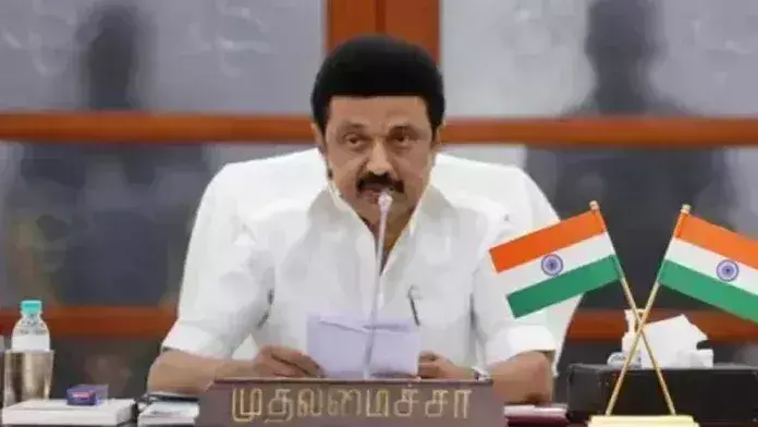 AIADMK ने टीएएसएमएसी ‘घोटाले’ को लेकर सरकार से इस्तीफा मांगा AIADMK ने टीएएसएमएसी ‘घोटाले’ को लेकर सरकार से इस्तीफा मांगा