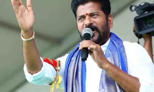 पत्रकार की गिरफ्तारी पर विवाद के बीच तेलंगाना के CM रेवंत ने कहा, तुम्हें नंगा कर दूंगा, पीटूंगा