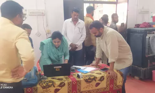 Baran: जिला कलेक्टर ने किया फार्मर रजिस्ट्रेशन शिविरों का निरीक्षण Baran: जिला कलेक्टर ने किया फार्मर रजिस्ट्रेशन शिविरों का निरीक्षण