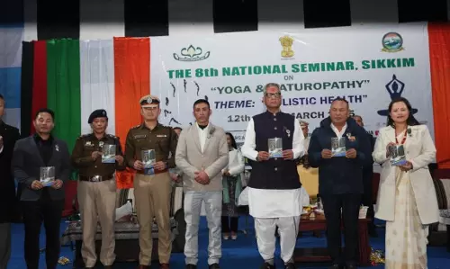 राज्यपाल ने रोंगली में ‘योग और प्राकृतिक चिकित्सा’ पर 8वें राष्ट्रीय सेमिनार में भाग लिया
