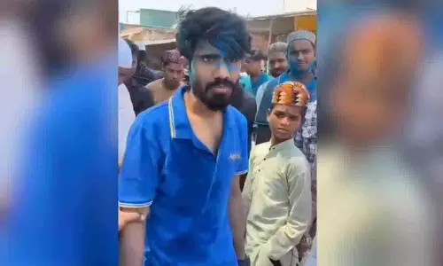 Kothur में नमाज के लिए जा रहे श्रद्धालुओं पर उपद्रवियों ने फेंके होली के रंग