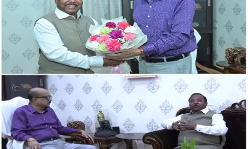 राज्यपाल से कृषि मंत्री रामविचार नेताम की सौजन्य भेंट, होली की शुभकामनाएं दीं