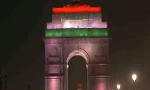 दिल्ली का AQI तीन साल बाद 85 पर पहुंचा