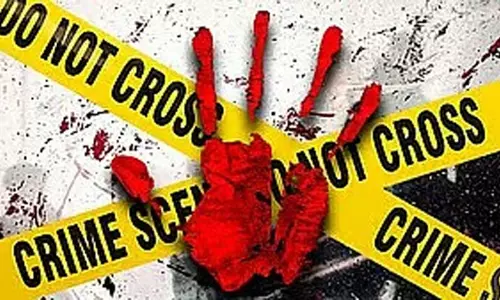 कर्मचारी ने सहकर्मी पर 20 किलो धातु का वजन पटककर की हत्या कर्मचारी ने सहकर्मी पर 20 किलो धातु का वजन पटककर की हत्या