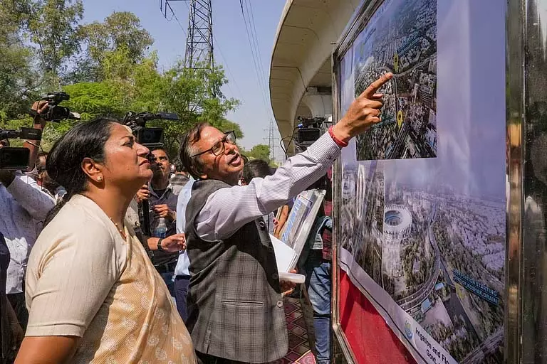 Delhi BJP की शहर इकाई में संगठनात्मक फेरबदल होने जा रहा Delhi BJP की शहर इकाई में संगठनात्मक फेरबदल होने जा रहा