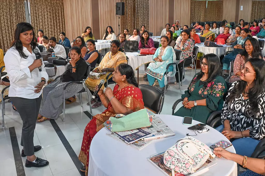 Bengaluru : भूमिका में जागरूकता की एक रोशनी Bengaluru : भूमिका में जागरूकता की एक रोशनी