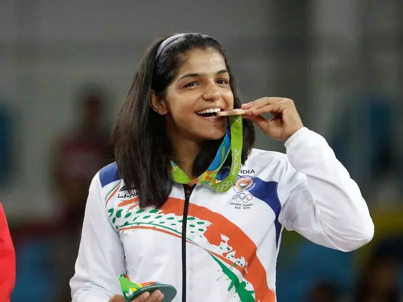 Sakshi Malik : शॉर्ट्स में साक्षी मलिक ने दिखाईं कातिल अदाएं Sakshi Malik : शॉर्ट्स में साक्षी मलिक ने दिखाईं कातिल अदाएं