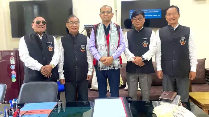 NCD प्रतिनिधिमंडल ने मालीगांव में एनएफआर अधिकारियों से मुलाकात की NCD प्रतिनिधिमंडल ने मालीगांव में एनएफआर अधिकारियों से मुलाकात की