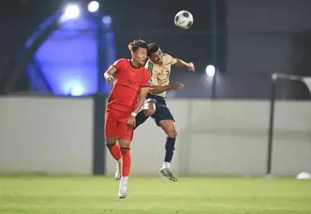 चीनी फुटबॉल टीम ने एक वॉर्मअप मैच में कुवैत की टीम को 3-1 से हराया चीनी फुटबॉल टीम ने एक वॉर्मअप मैच में कुवैत की टीम को 3-1 से हराया
