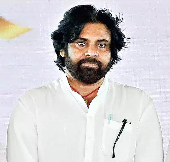 यह कहना कि उन्होंने नीति बदल दी है, समझ की कमी है : Pawan Kalyan यह कहना कि उन्होंने नीति बदल दी है, समझ की कमी है : Pawan Kalyan