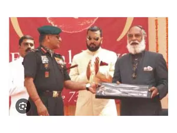 मिजोरम के राज्यपाल ने उदयपुर के राजा श्रीजी अरविंद सिंह मेवाड़ के निधन पर दुख व्यक्त किया मिजोरम के राज्यपाल ने उदयपुर के राजा श्रीजी अरविंद सिंह मेवाड़ के निधन पर दुख व्यक्त किया