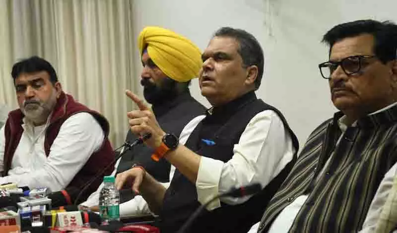 लुधियाना को यूरोप जैसी सड़कें मिलेंगी: MP Sanjeev Arora लुधियाना को यूरोप जैसी सड़कें मिलेंगी: MP Sanjeev Arora