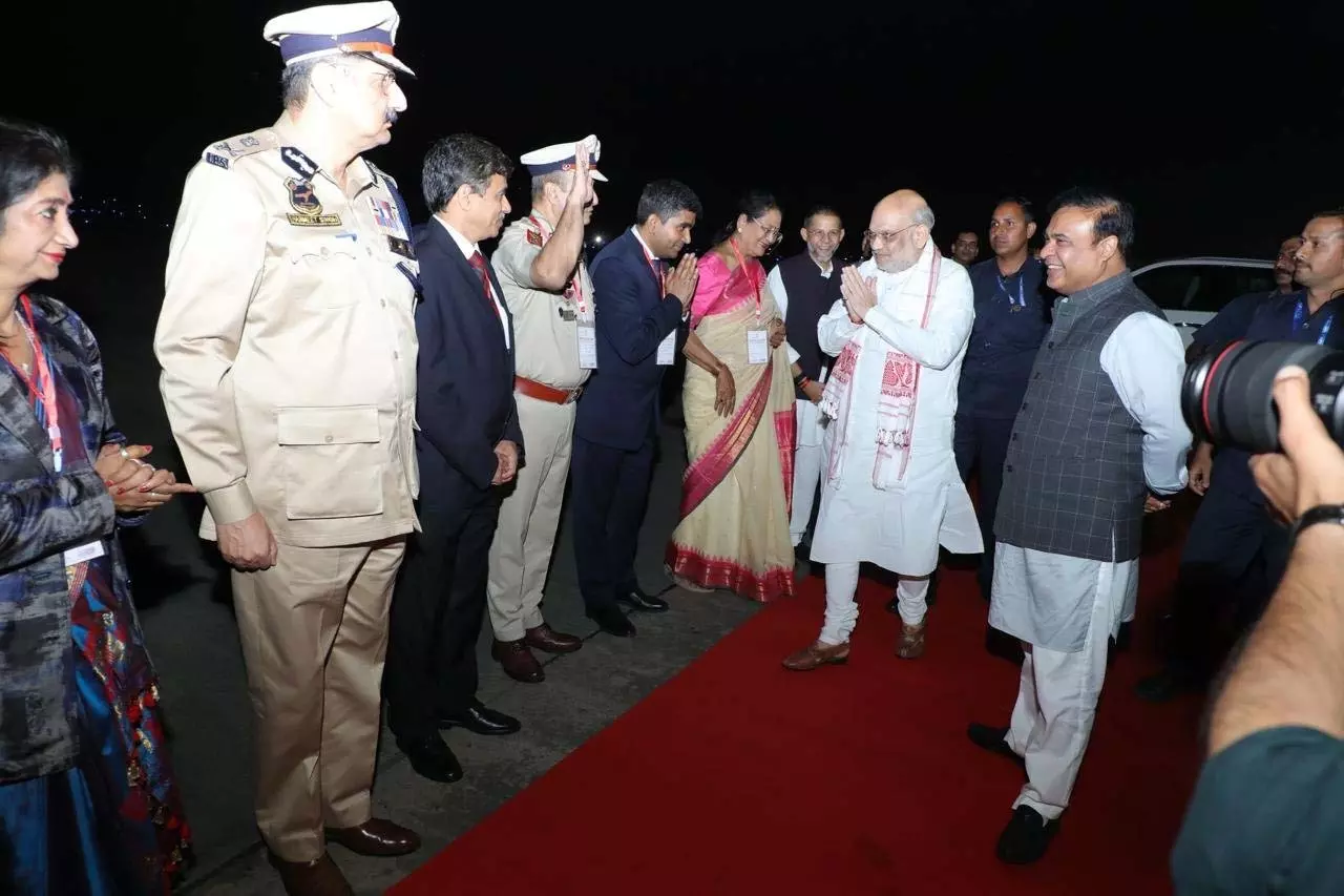 केंद्रीय गृहमंत्री अमित शाह ने पुलिस प्रशिक्षण अकादमी का उद्घाटन किया, बोडो समुदाय से की चर्चा केंद्रीय गृहमंत्री अमित शाह ने पुलिस प्रशिक्षण अकादमी का उद्घाटन किया, बोडो समुदाय से की चर्चा