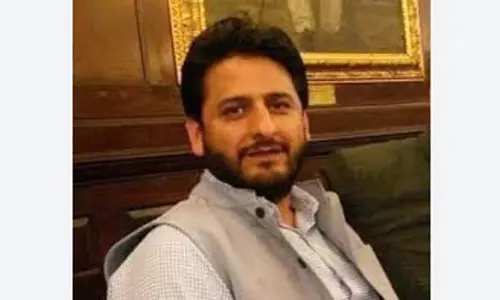 विधायक Kupwara ने सरकारी डॉक्टरों की निजी प्रैक्टिस पर प्रतिबंध लगाने की मांग की