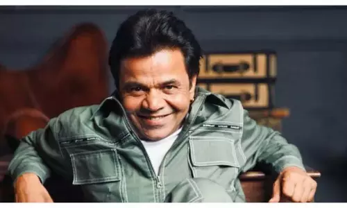 Rajpal yadav birthday : छोटे कद के बड़े कलाकार की अनोखी कहानी Rajpal yadav birthday : छोटे कद के बड़े कलाकार की अनोखी कहानी