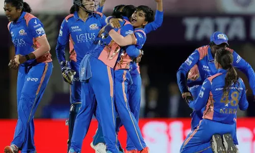 WPL 2025: मुंबई की धाकड़ बल्लेबाज ने जीती ऑरेंज कैप WPL 2025: मुंबई की धाकड़ बल्लेबाज ने जीती ऑरेंज कैप