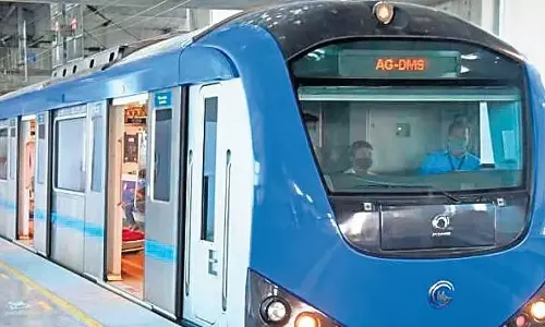 Chennai : मेट्रो ट्रेन टिकट मिलने में दिक्कत