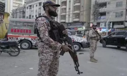 Pakistan : सुरक्षा बलों की आतंकवादियों के खिलाफ बड़ी कार्रवाई Pakistan : सुरक्षा बलों की आतंकवादियों के खिलाफ बड़ी कार्रवाई