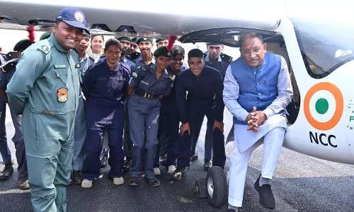 जशपुर में विमान उड़ान प्रशिक्षण का शुभारंभ, CM साय ने एनसीसी कैडेट्स का बढ़ाया उत्साह जशपुर में विमान उड़ान प्रशिक्षण का शुभारंभ, CM साय ने एनसीसी कैडेट्स का बढ़ाया उत्साह