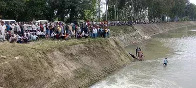 मुख्यमंत्री ने उपायुक्तों को यमुना प्रदूषण रोकने और बाढ़ नियंत्रण कदम बढ़ाने के निर्देश