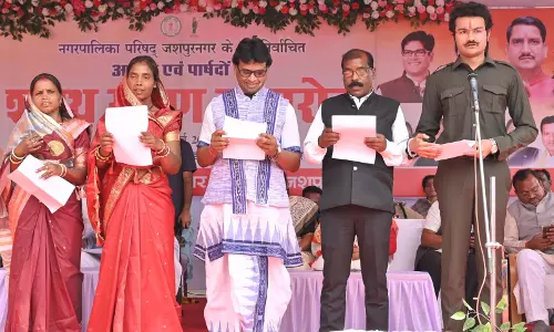 नगर के समग्र विकास के लिए सभी पार्षद समर्पित भाव से करें कार्य : CM विष्णुदेव साय