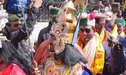 होली प्रेम और भाईचारे की भावना का प्रतीक: Negi