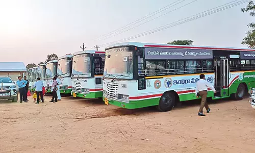 Telangana: मुख्यमंत्री रेवंत रेड्डी का स्टेशन घनपुर का दौरा