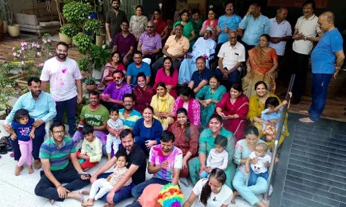 सांसद बृजमोहन अग्रवाल ने परिवार संग मनाई होली, प्रेम और उल्लास का दिया संदेश
