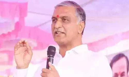 BRS नेता हरीश राव ने तेलंगाना की वित्तीय स्थिति पर मुख्यमंत्री रेवंत रेड्डी के दावों को चुनौती दी BRS नेता हरीश राव ने तेलंगाना की वित्तीय स्थिति पर मुख्यमंत्री रेवंत रेड्डी के दावों को चुनौती दी