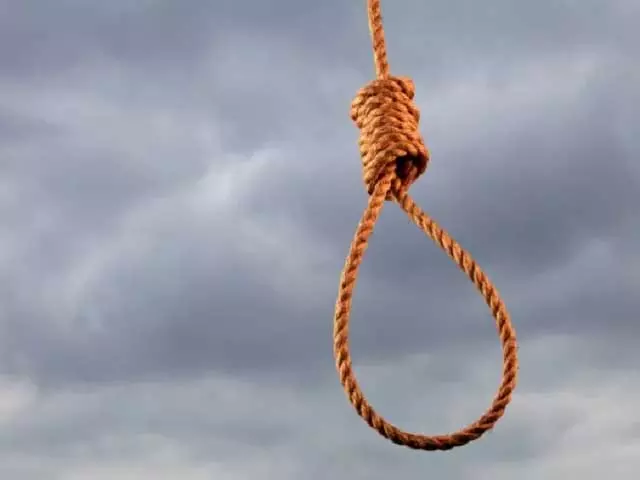 मजदूरी मांगने पर पीटा, मुंह पर किया पेशाब, आहत होकर युवक ने खत्म की जिंदगी मजदूरी मांगने पर पीटा, मुंह पर किया पेशाब, आहत होकर युवक ने खत्म की जिंदगी