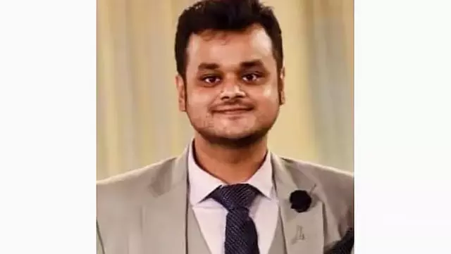 भाजपा विधायक की पत्नी की शिकायत: कांग्रेस प्रवक्ता गिरफ्तार! भाजपा विधायक की पत्नी की शिकायत: कांग्रेस प्रवक्ता गिरफ्तार!