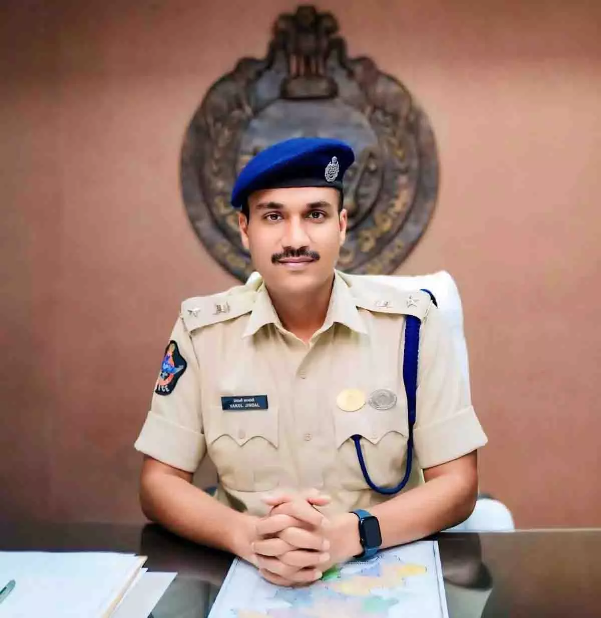 पुलिस ने Vizianagaram में गांजा व्यापार पर कार्रवाई तेज कर दी पुलिस ने Vizianagaram में गांजा व्यापार पर कार्रवाई तेज कर दी