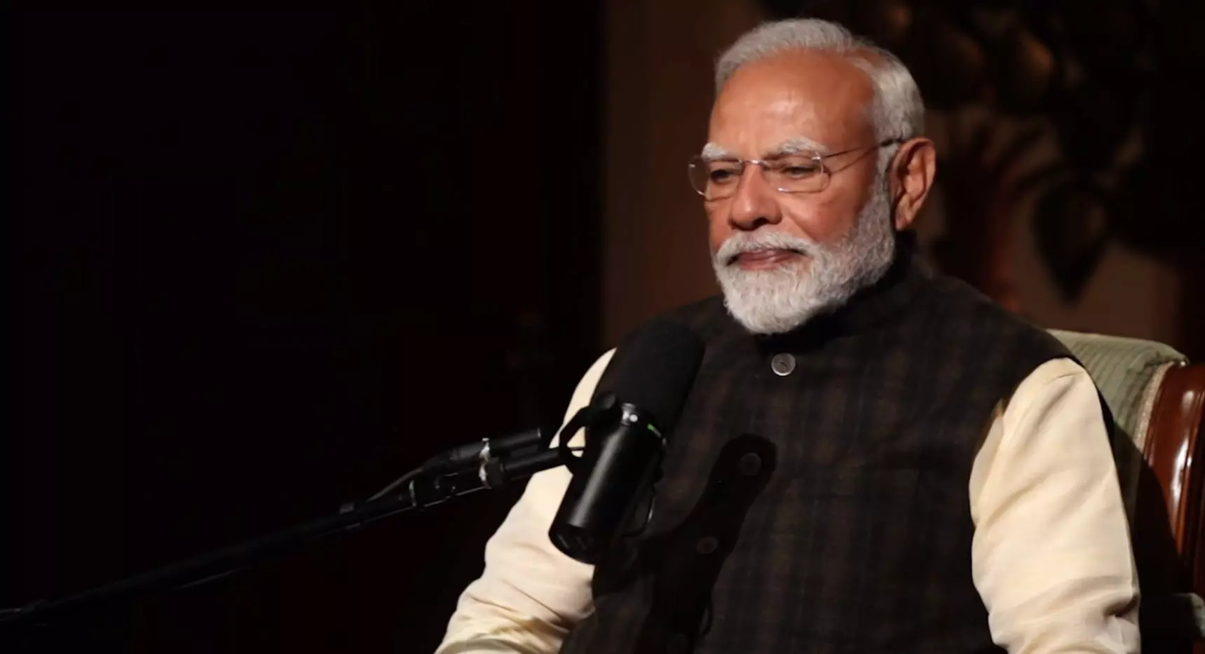 अमेरिका के राष्ट्रपति डोनाल्ड ट्रंप ने शेयर किया PM मोदी का पॉडकास्ट अमेरिका के राष्ट्रपति डोनाल्ड ट्रंप ने शेयर किया PM मोदी का पॉडकास्ट