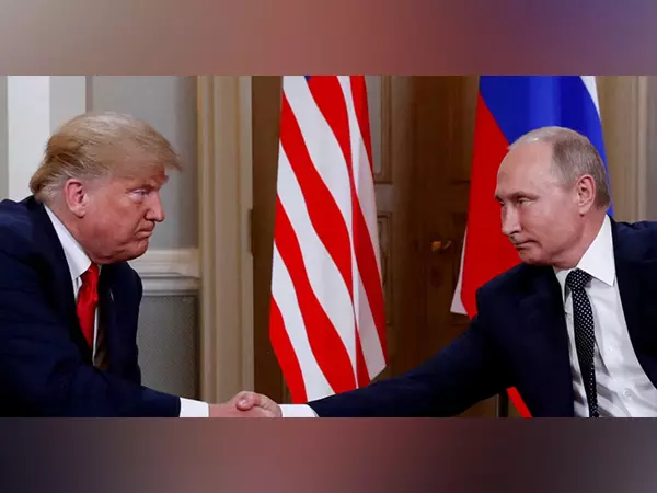 युद्ध विराम वार्ता के बीच, Trump ने कहा- वे मंगलवार को पुतिन से बात करेंगे युद्ध विराम वार्ता के बीच, Trump ने कहा- वे मंगलवार को पुतिन से बात करेंगे