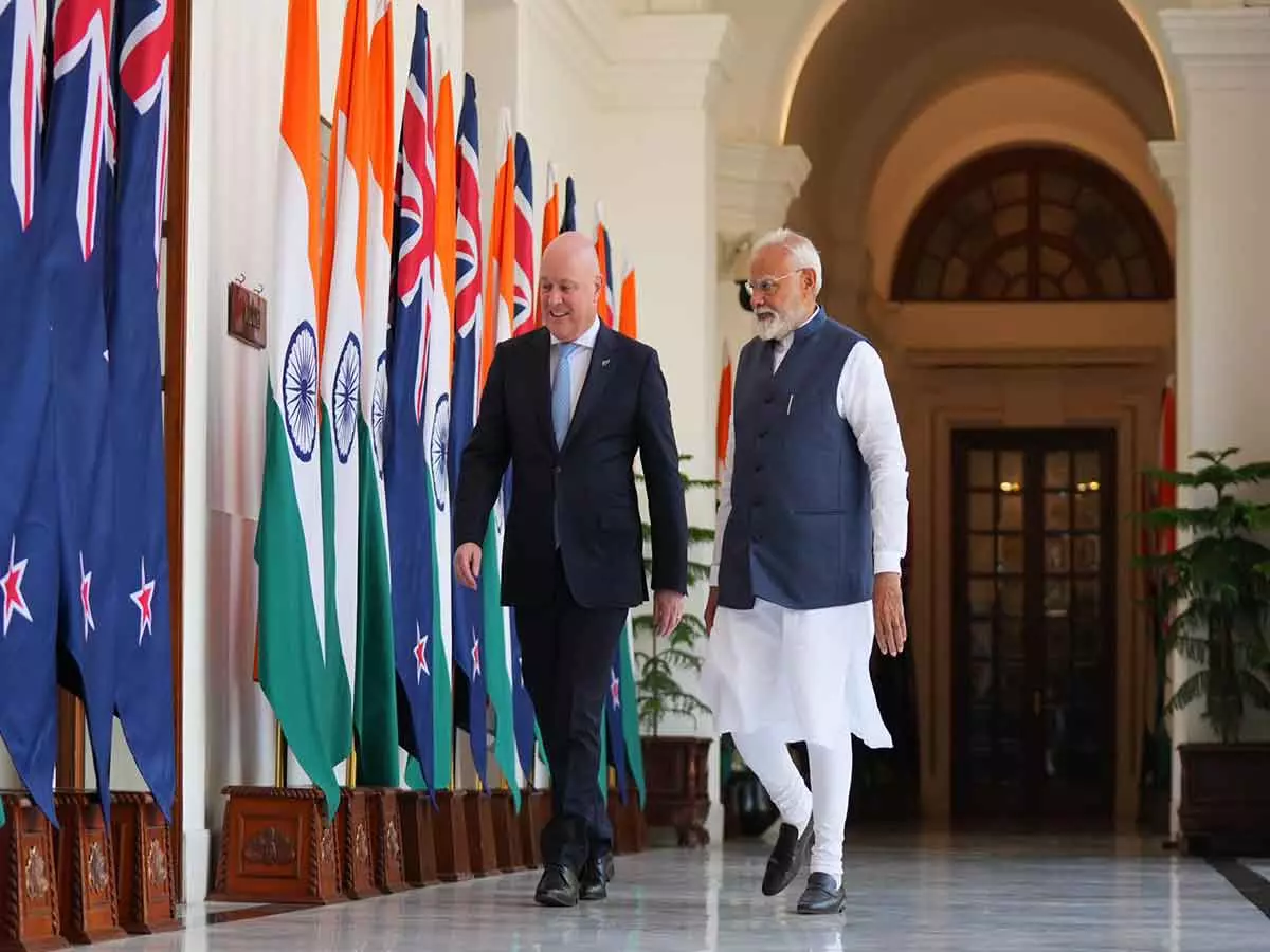 हमारे उज्जवल भविष्य की खोज में दूरी कोई बाधा नहीं है: NZ PM Luxon हमारे उज्जवल भविष्य की खोज में दूरी कोई बाधा नहीं है: NZ PM Luxon