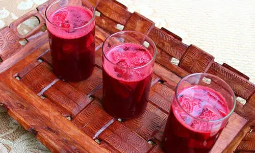 Beetroot Kanji: पाचन तंत्र को मजबूत करता है, प्रतिरक्षा प्रणाली में सुधार करता है Beetroot Kanji: पाचन तंत्र को मजबूत करता है, प्रतिरक्षा प्रणाली में सुधार करता है