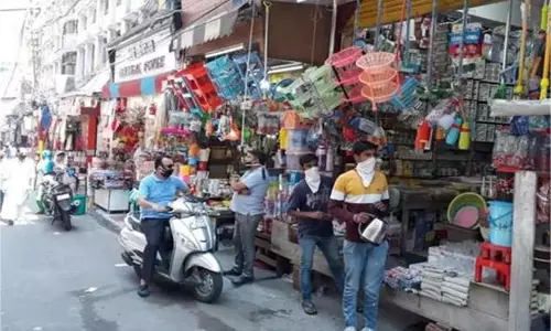 Jammu-Kashmir:पूरा बाजार रहेगा बंद, दुकानदारों ने की धरना प्रदर्शन की तैयारी Jammu-Kashmir:पूरा बाजार रहेगा बंद, दुकानदारों ने की धरना प्रदर्शन की तैयारी
