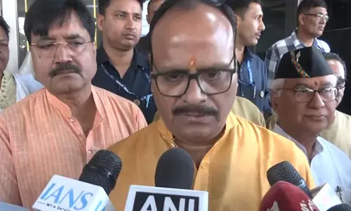 UP के उपमुख्यमंत्री ब्रजेश पाठक ने अखिलेश यादव पर पलटवार करते हुए कही ये बात UP के उपमुख्यमंत्री ब्रजेश पाठक ने अखिलेश यादव पर पलटवार करते हुए कही ये बात