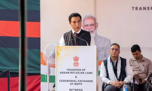 Mizoram: सीएम लालदुहोमा ने राज्य की चुनौतियों के बीच केंद्र से ‘शांति बोनस’ का आग्रह किया Mizoram: सीएम लालदुहोमा ने राज्य की चुनौतियों के बीच केंद्र से ‘शांति बोनस’ का आग्रह किया