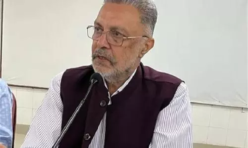 Ludhiana: सेहतमंत्री डॉ. बलबीर सिंह अधिकारियों के साथ सिविल अस्पताल पहुंचे