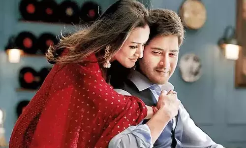 हर किसी को लुभा रहा Mahesh Babu की पत्नी का स्टाइल हर किसी को लुभा रहा Mahesh Babu की पत्नी का स्टाइल