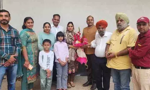 Manesar निवासियों ने मेयर से मुलाकात कर नागरिक समस्याओं के समाधान की मांग की