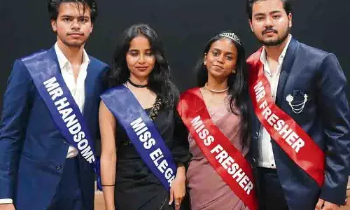 Haryana: फार्मा कॉलेज में फ्रेशर्स पार्टी Haryana: फार्मा कॉलेज में फ्रेशर्स पार्टी
