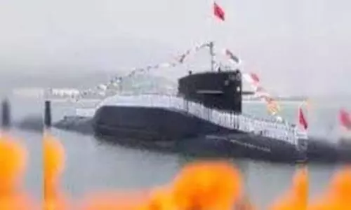 चीन ने पाक नौसेना को आधुनिक पनडुब्बियां सौंपी